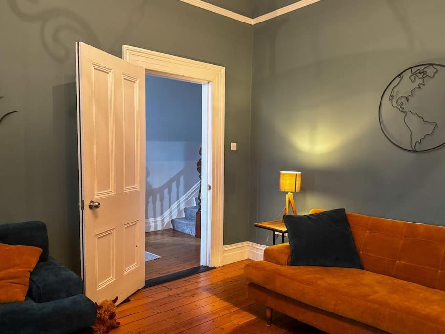 The Victorian Townhouse Portrush 빌라 외부 사진