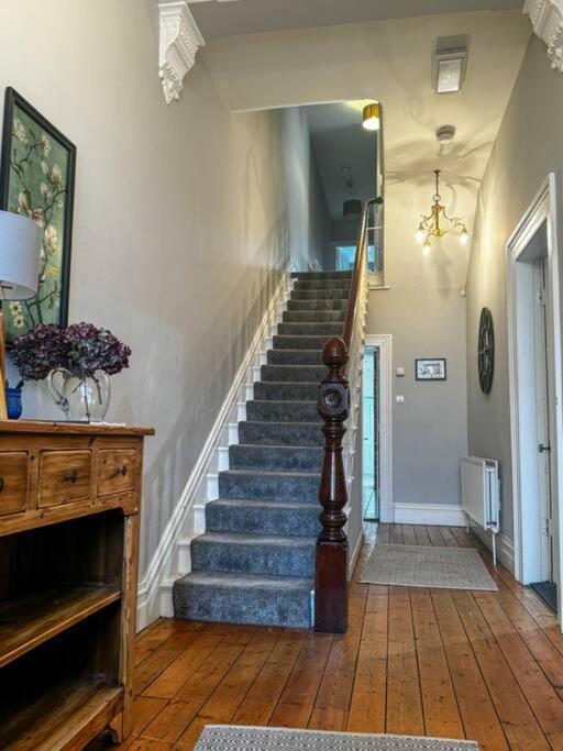 The Victorian Townhouse Portrush 빌라 외부 사진