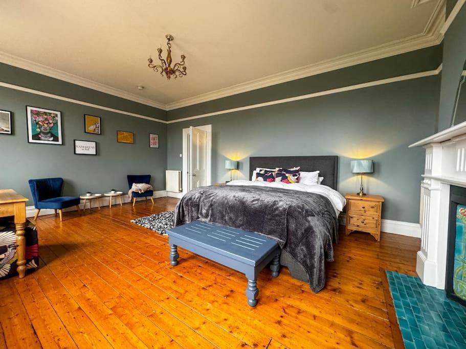 The Victorian Townhouse Portrush 빌라 외부 사진
